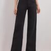 Women Black Jean Straight Fit High-Rise Stretchable Jeans